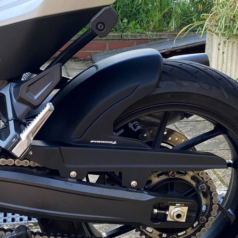 Pyramid Plastics Rear Fender