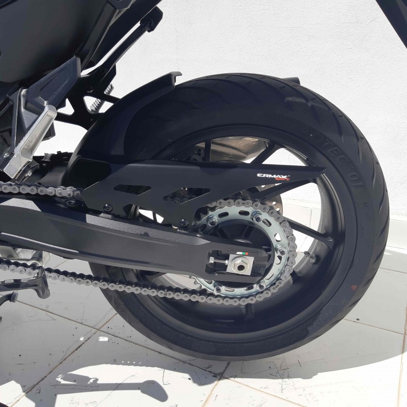 7301T21 : Ermax rear fender Honda NT1100